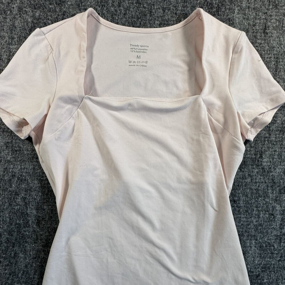 Trendy Queen light Pink Tshirt